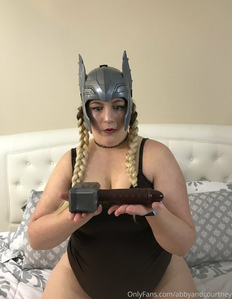 abbyandcourtney xxx onlyfans