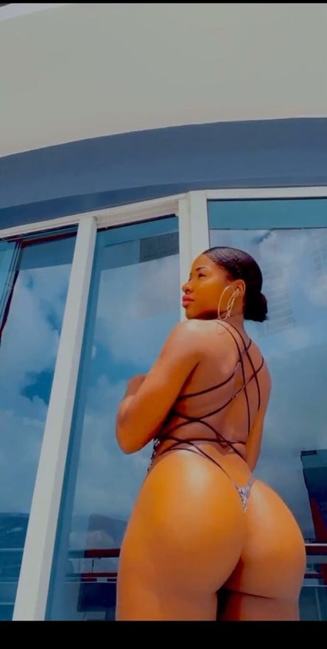 Ninarari leaked onlyfans pictures