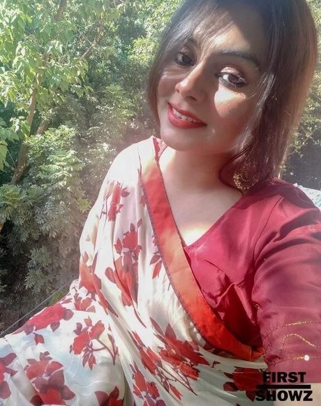 maya___20___ nude only fans