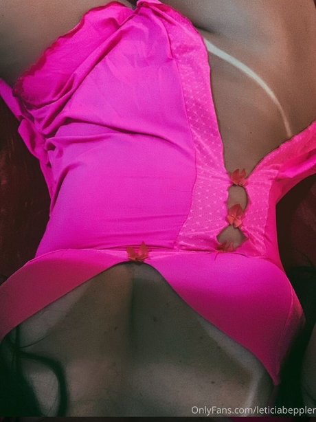 Leticia Beppler onlyfans leake