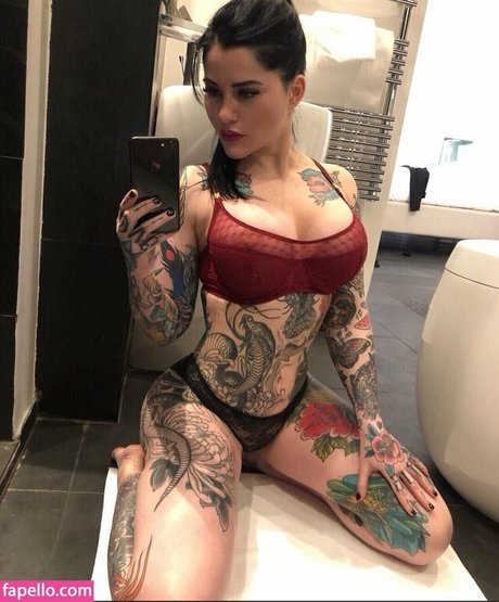 Aurore Pariente ass onlyfans