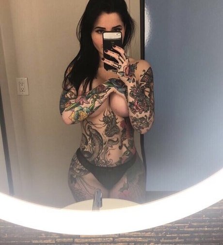 Aurore Pariente onlyfans content type