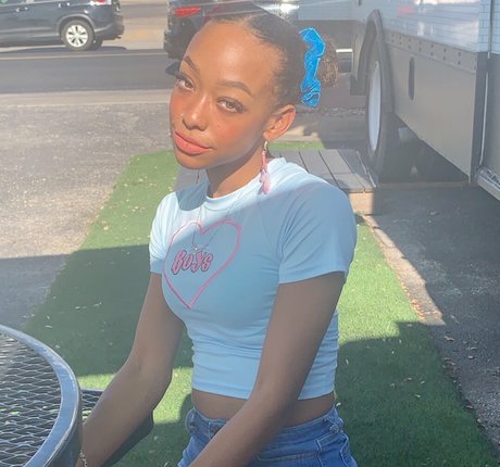 chynaunique nude leak onlyfans