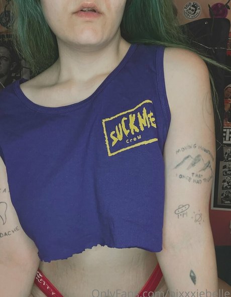 pixxxiebelle naked onlyfans