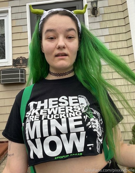 pixxxiebelle onlyfans leajs
