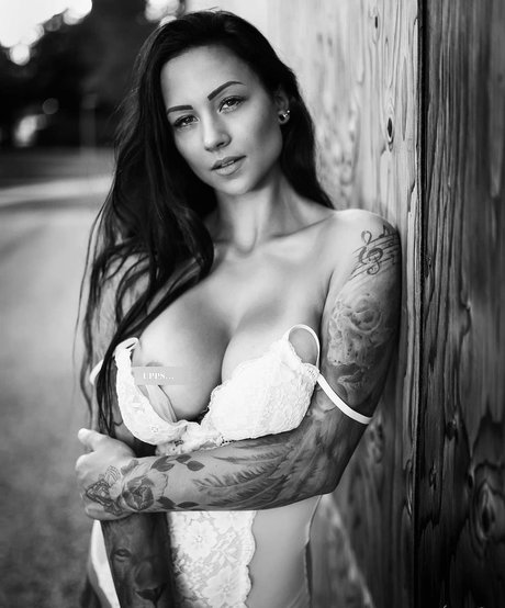 inked nadine onlyfans strip