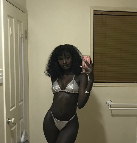 Anyang Deng onlyfans leaked sex