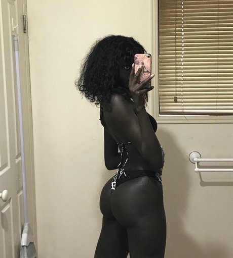 Anyang Deng leaked onlyfans