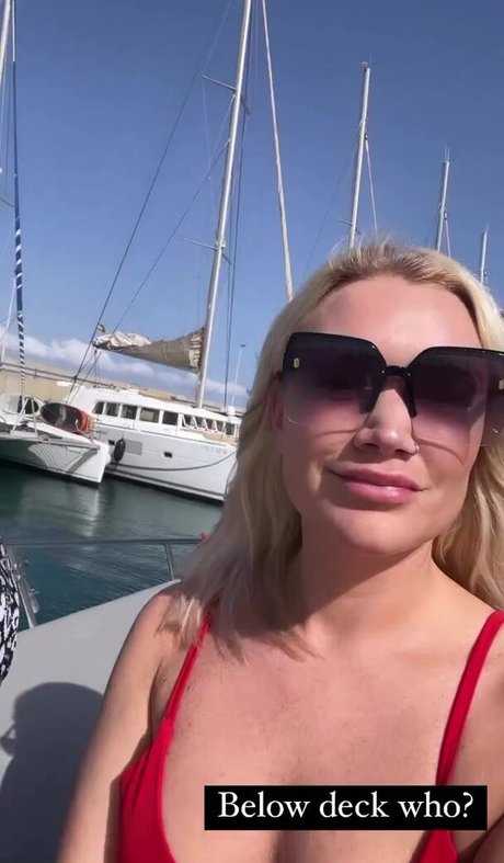 Hollie Jay Bowes onlyfans naked porn