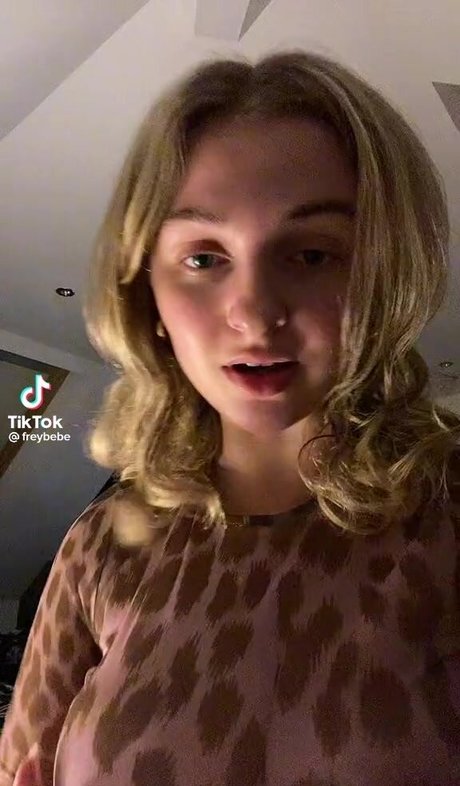 Mel Hock onlyfans leaks naked