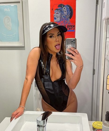 Jenny Nogue onlyfans leak nude