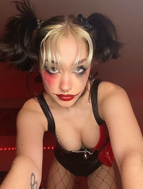 Charley Grayyy onlyfans pics leaked