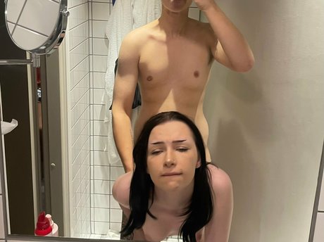 Viiviperkele onlyfans ass