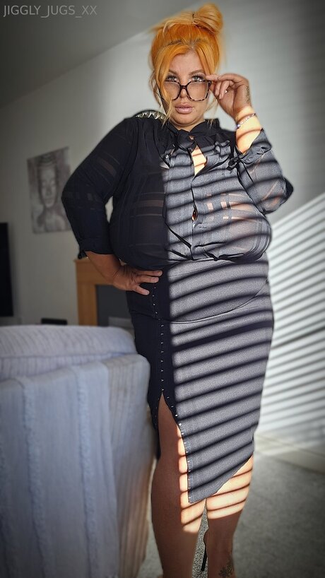 jiggly jugs xx pics onlyfans