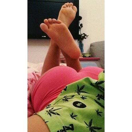 Ljubicasta Maca onlyfans lean