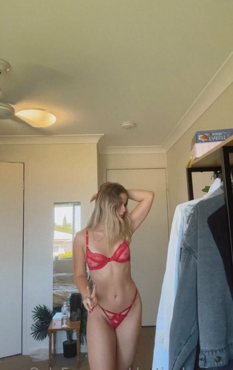 Destiny Henry onlyfans lesk