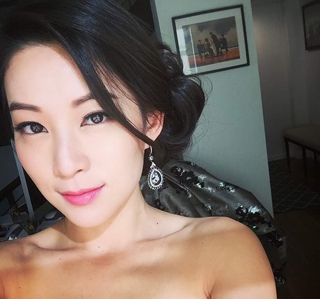 Arden Cho leaked onlyfans pics
