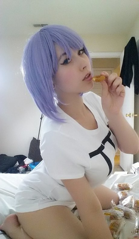 Mira Scarlet onlyfans leaked