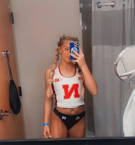 Jess Gardner  visuals