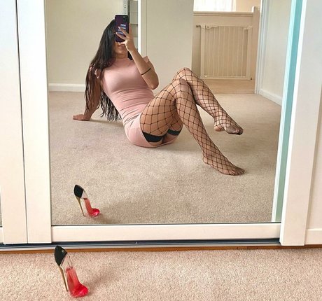 marta strip onlyfans