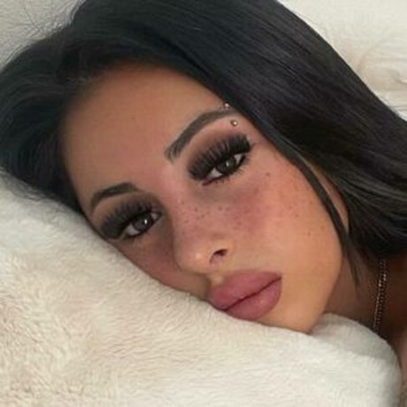 Emibecerra onlyfans nude leaks