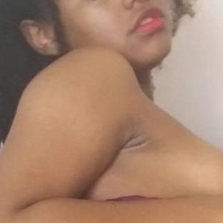 Angel Loth onlyfans leak