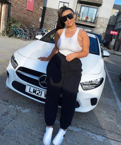 naughtybabeoxo onlyfans leaks.