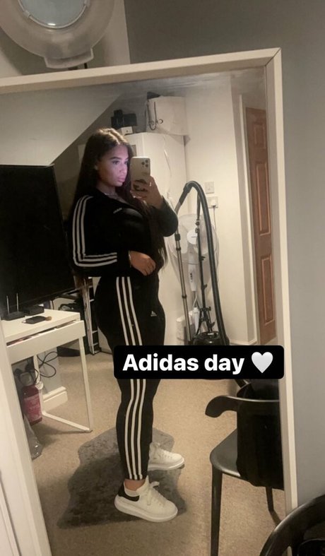 naughtybabeoxo only fans