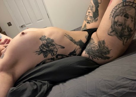 AshleyMarieeGaming onlyfans leaked nudes