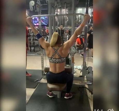 Reni Gendur onlyfans for free