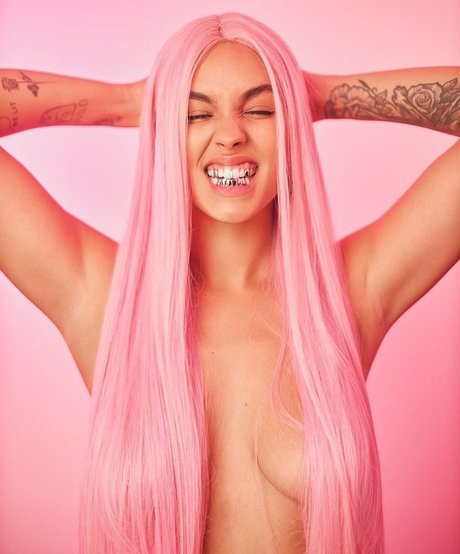 Neomi Attal onlyfans leak nudes