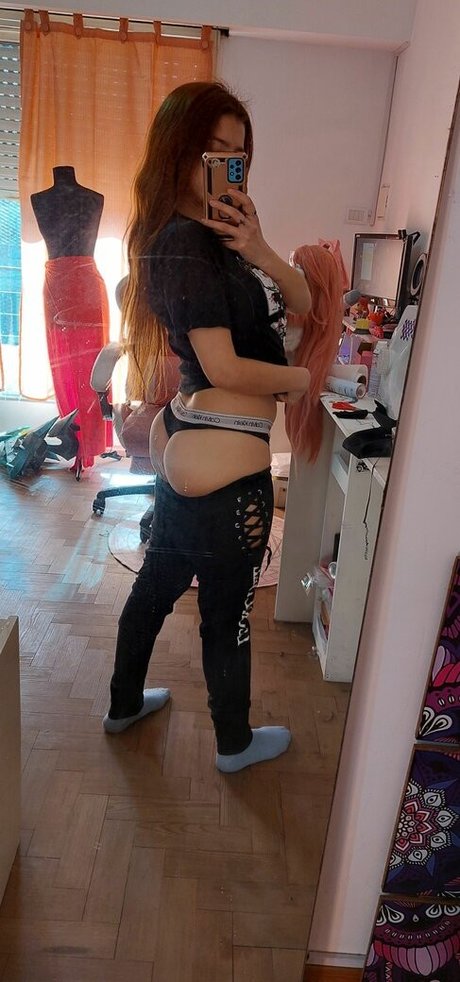 Emina Cosplay onlyfans model photos