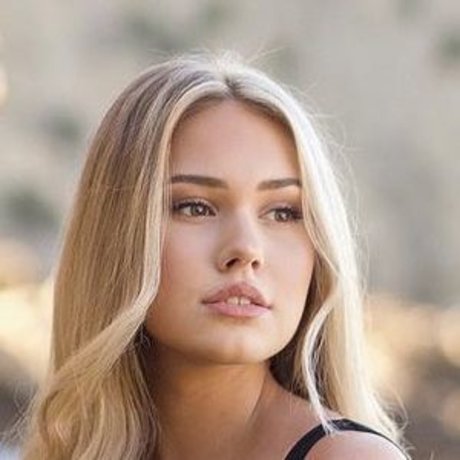 lifewithaliina onlyfans leak porn