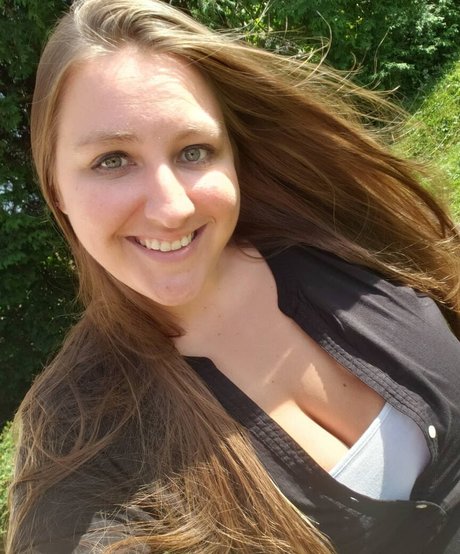 Caityy Cakesss leaked onlyfans free