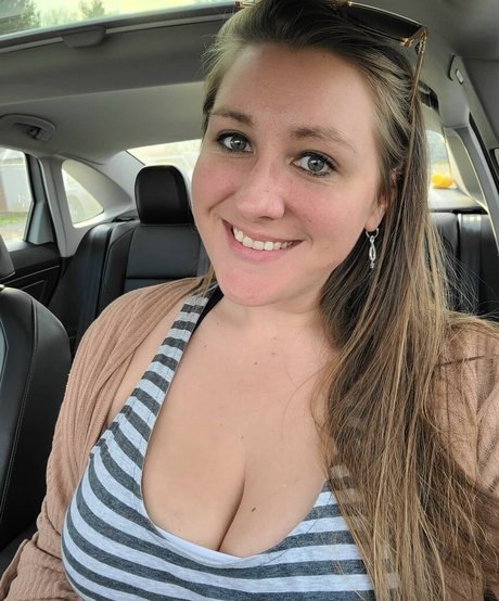 Caityy Cakesss Profile image