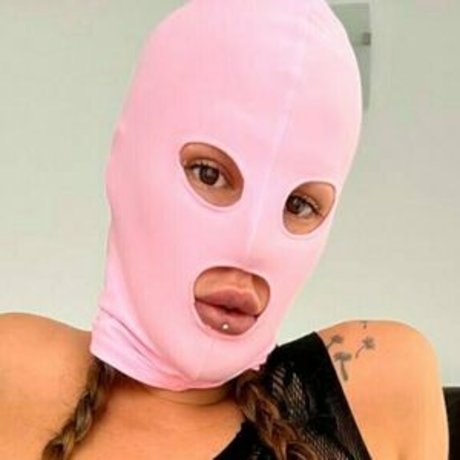 Trvlslvt onlyfans leakes