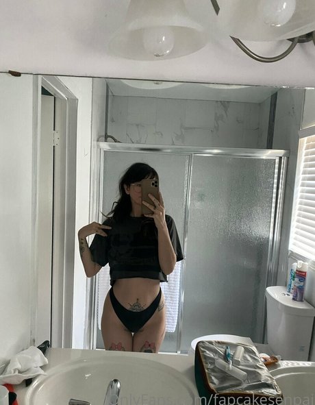 Fapcake Senpai only fans leaks