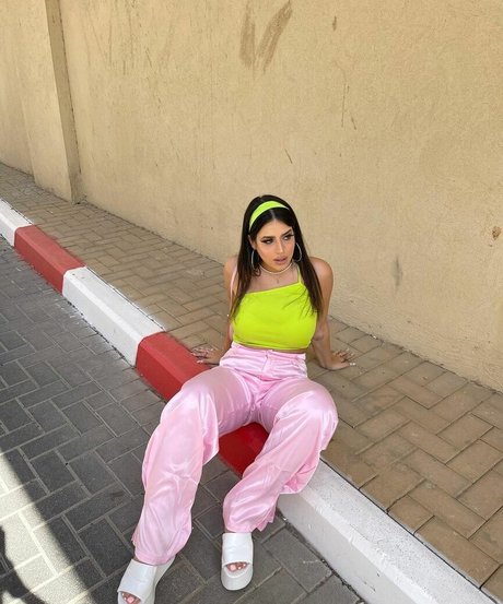 Almog Bismuth onlyfans.