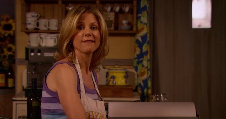 Julie Bowen onlyfans hot