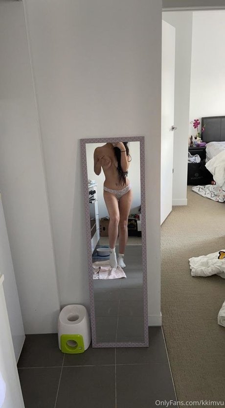 kkimvu only fans nude