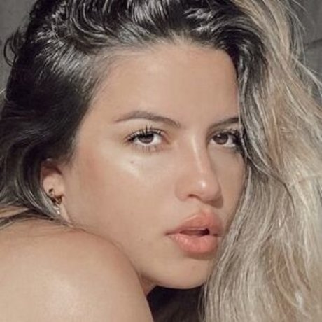 Claudia Castro tits onlyfans