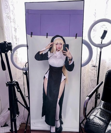 Ruan YU nude on onlyfans