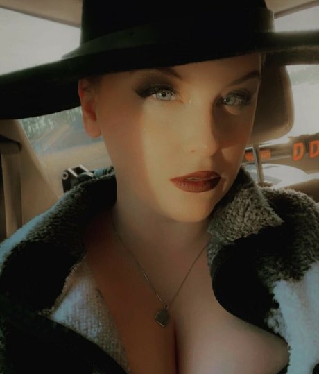 Tnbaecker nude onlyfans leaks