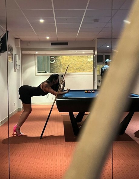 Laura Von Gallucci onlyfans nudes leaked