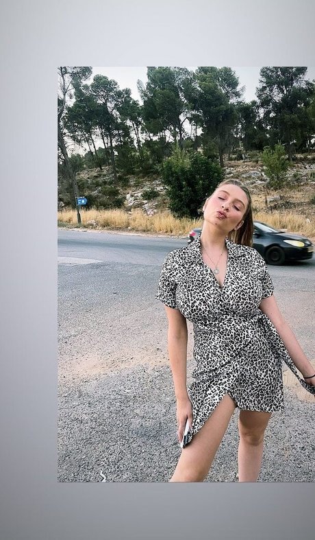 flat chested onlyfans beautiful porn gallery