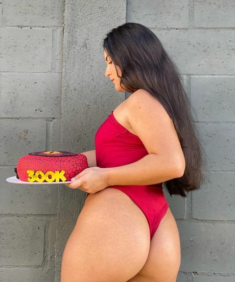 Jhennifer Goulart only fans naked