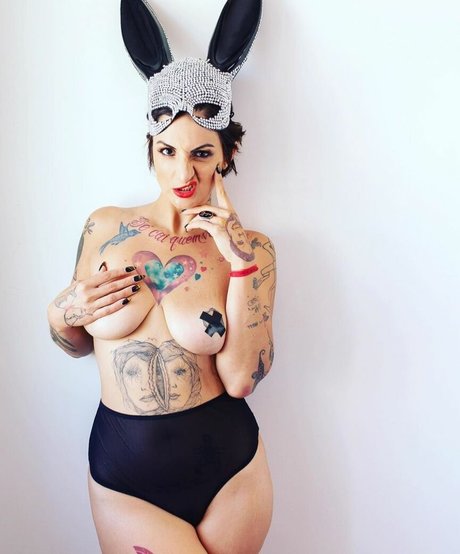 Clara Averbuck onlyfans porn leak