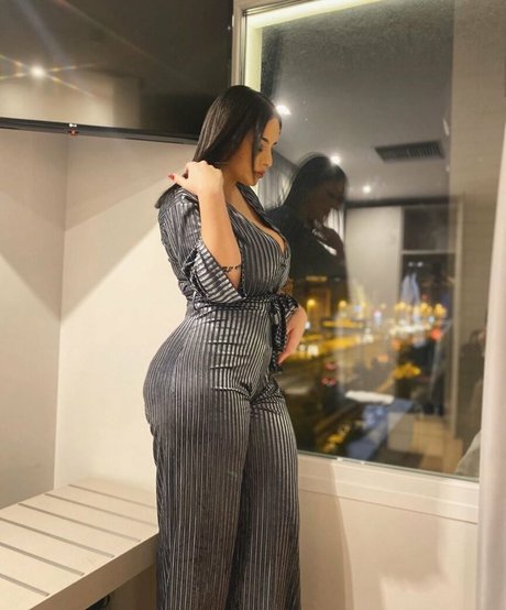 Chrysanthie sex onlyfans