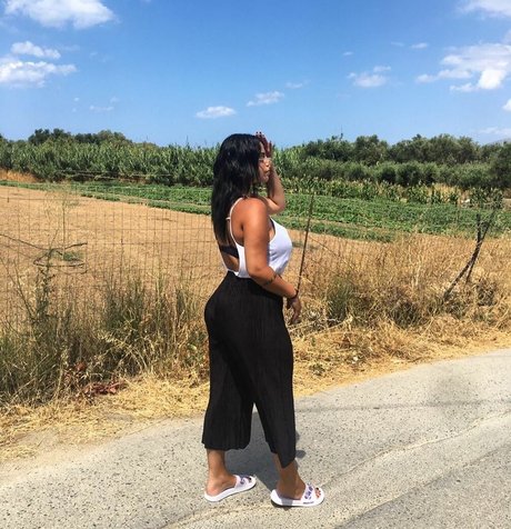 Chrysanthie porn onlyfans