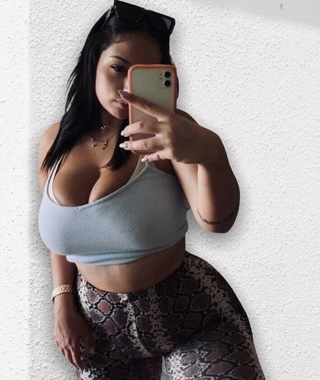 Chrysanthie onlyfans nsfw